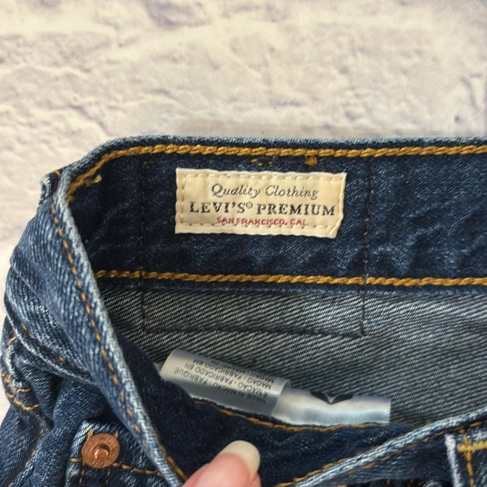Levi’s Premium Denim Ribcage Straight Ankle High Waisted Denim Jeans Size 26